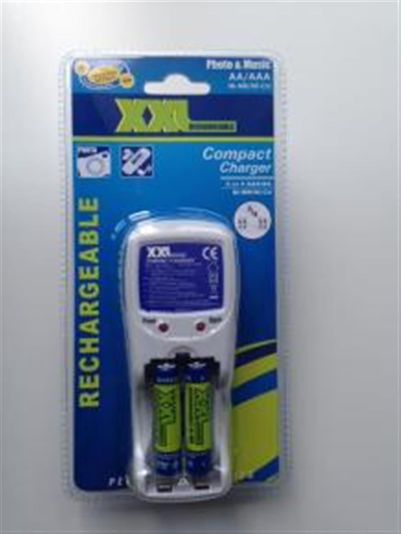 Battery Charger 2 or 4 AAA AA included 2x AAA