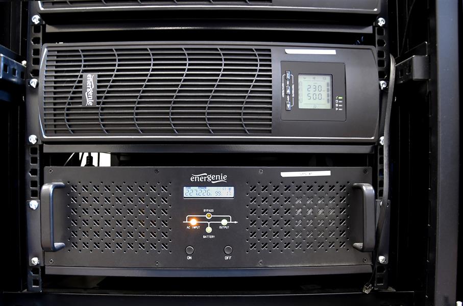 UPS rack 1500 VA